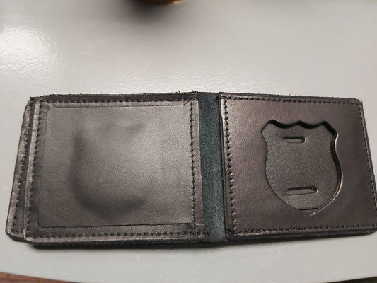 ID 506 Badge Wallet