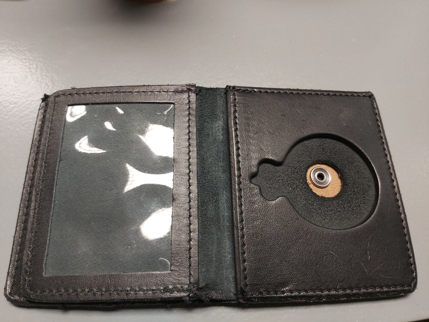 OPC Deluxe Badge Wallet
